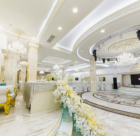 Вайт Холл / White Hall