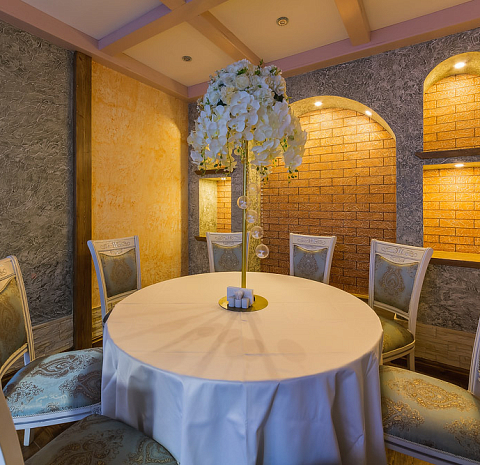 Вайт Холл / White Hall