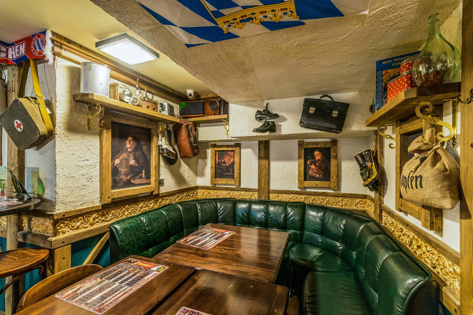 Beer house волжская наб 18 фото Бар Beer House Бир Хаус (Московский пр., 216). Санкт-Петербург, Московский пр., 