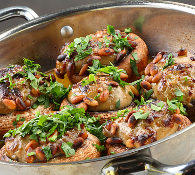 Рестораны с блюдами на компанию